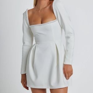 THE ULTIMATE MUSE PEARL DRESS 
Odd Muse White Pearl Dress New with Tags